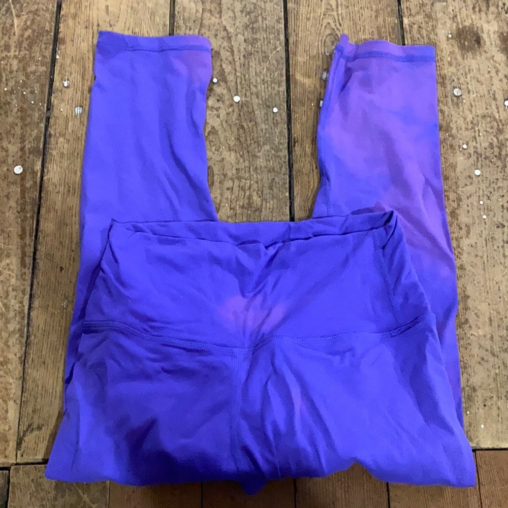 ZYIA ascends leggings